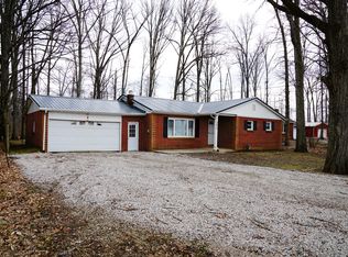 393 S Street Rd, Galion, OH 44833