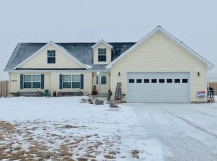 5467 Matthew Ave NW, Williston, ND 58801