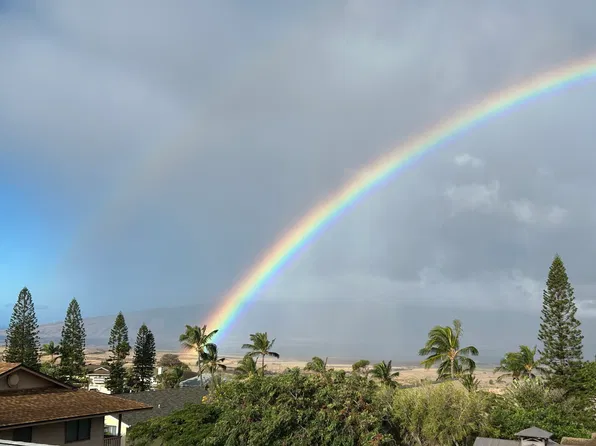 (undisclosed Address), Makawao, HI 96768