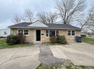 7401 Watson Ln, Louisville, KY 40272