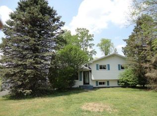 9560 Rives Junction Rd, Rives Junction, MI 49277