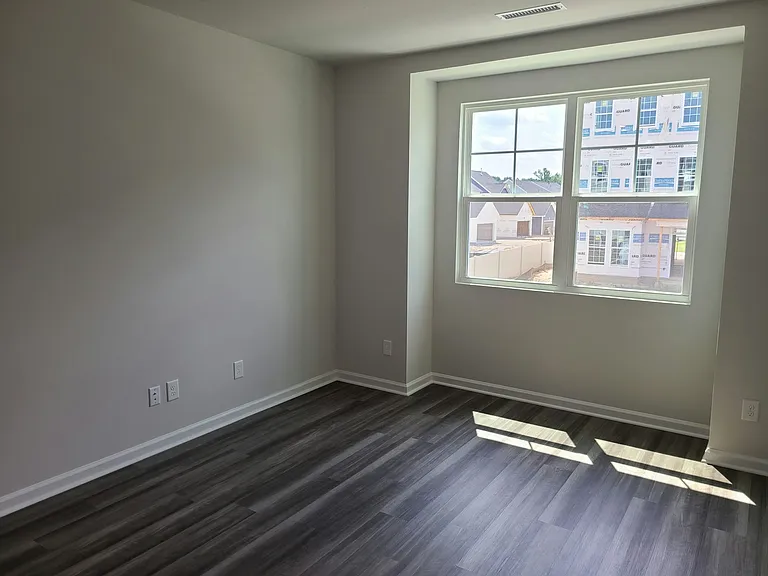 5916 Kayton St — Photo 7