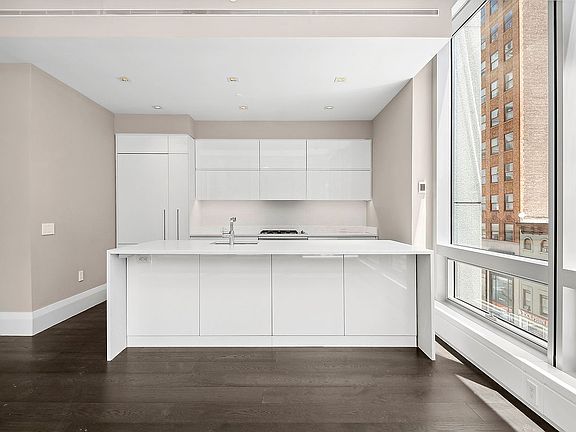 5th image of 172 Madison Ave Floor 4A