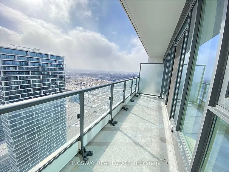 898 Portage Pkwy #Penthouse 05 — Photo 28