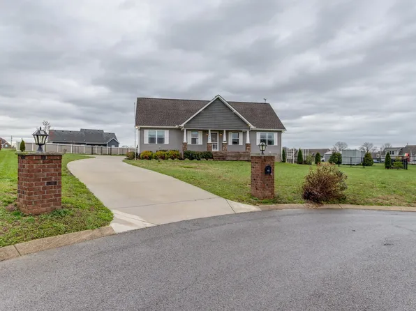 285 Executive Ct, Manchester, TN 37355