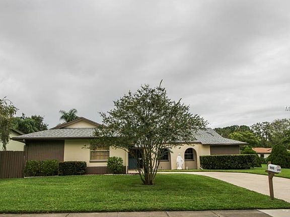 2nd image of 3102 Swan Ln