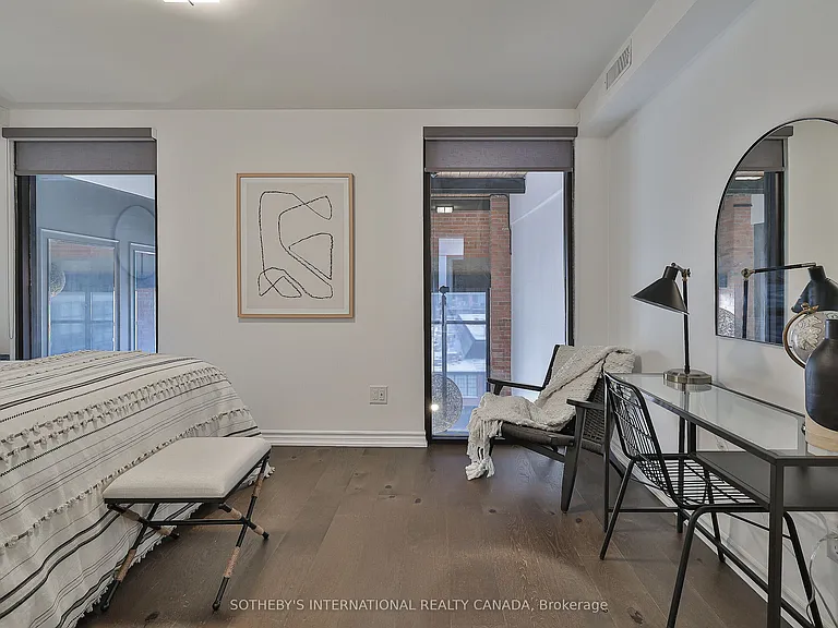 43 Hanna Ave #441 — Photo 17