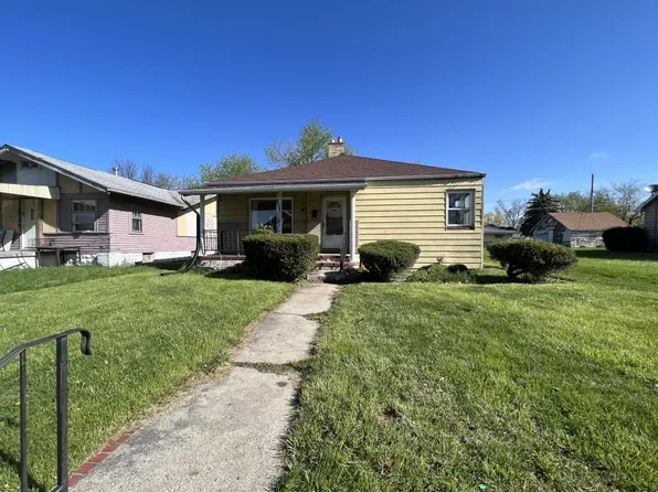 1012 E 7th St, Muncie, IN 47302