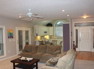 15 Ashland Ave, Brandon, MS 39047