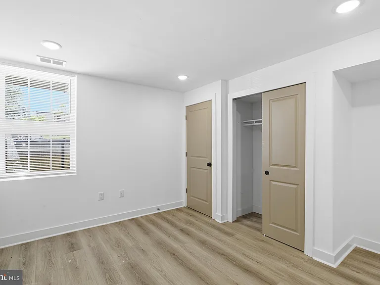 2532 N 11th St #1 — Photo 11