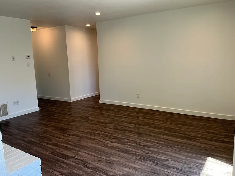 104 Cold Springs Loop — Photo 23