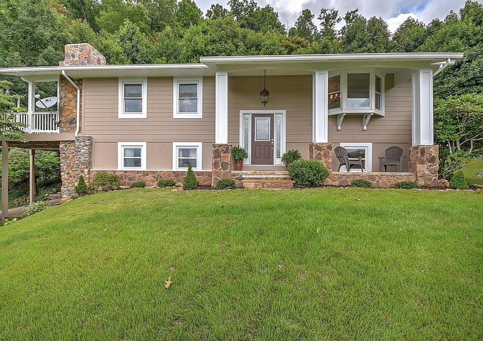 1st image of 362 Cabbage Patch Ln