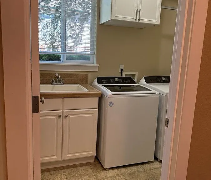 12490 SW Winterview Dr — Photo 46