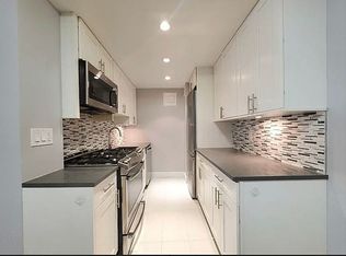 305 E 47th St #7F, New York, NY 10017