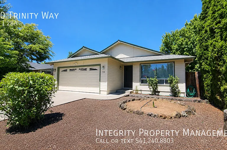 730 Trinity Way — Photo 3
