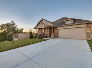 616 Mickelson Ct, Denton, TX 76210