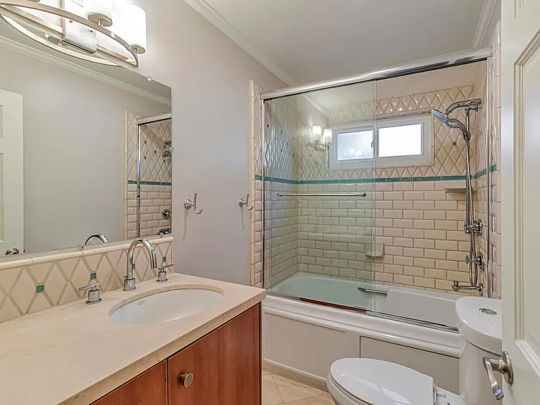 2141 Deodara Dr — Photo 9