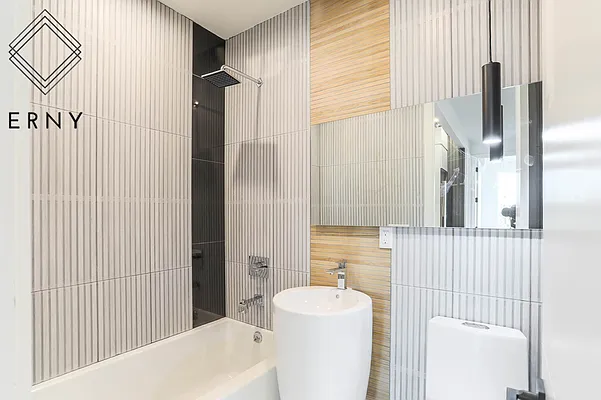 Rented by Pinn Realty | media 53