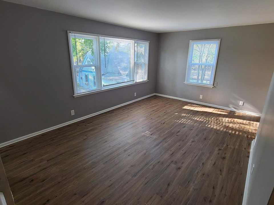 1st image of 105 S Crysler Ave APT A