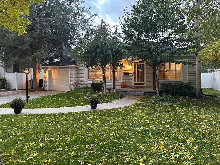 2206 S 1900 E — Photo 13