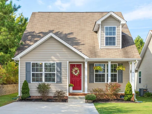 2141 Short Leaf Ln, Soddy Daisy, TN 37379