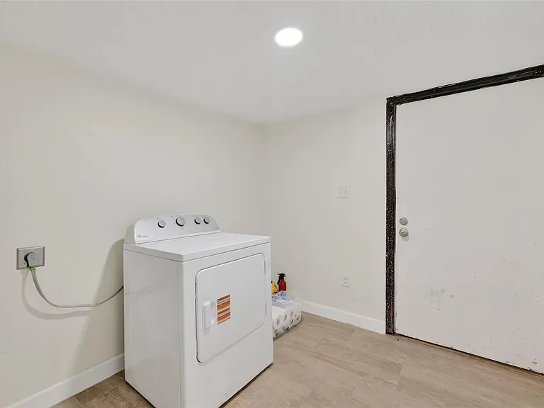 2118 Webster St #3 — Photo 28