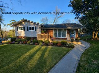 317 Signal Dr, Rossville, GA 30741