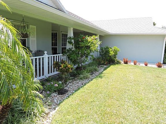 4th image of 3470 Henderson Dr