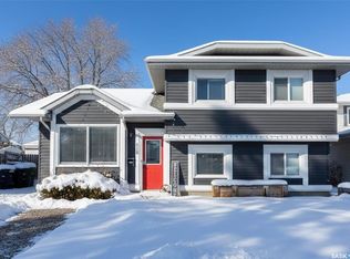 418 Kenderdine Rd, Saskatoon, SK S7N3S1