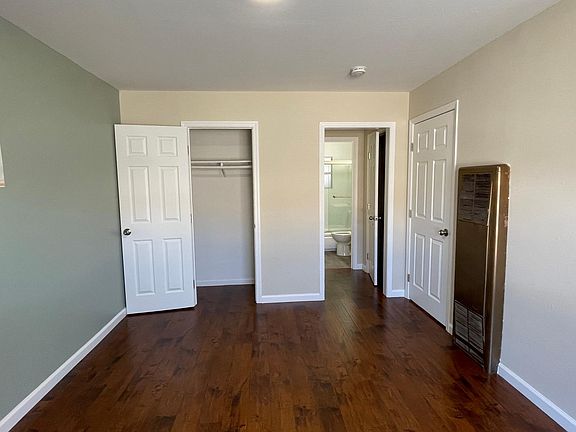3rd image of 120 Redwood Ave #5
