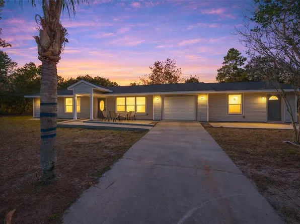 7149 Spruce Dr, Weeki Wachee, FL 34607