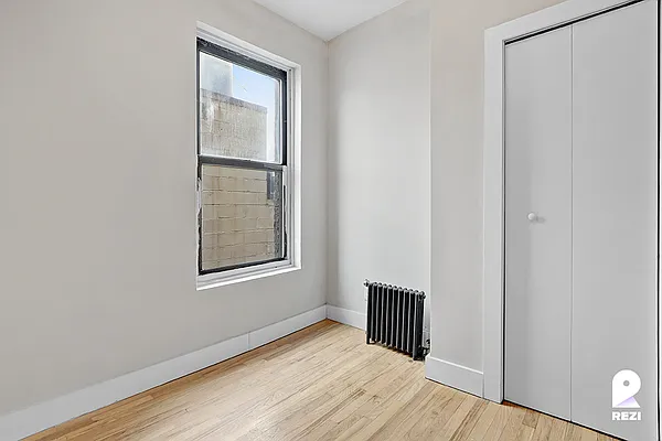 Rented by REZI | media 6