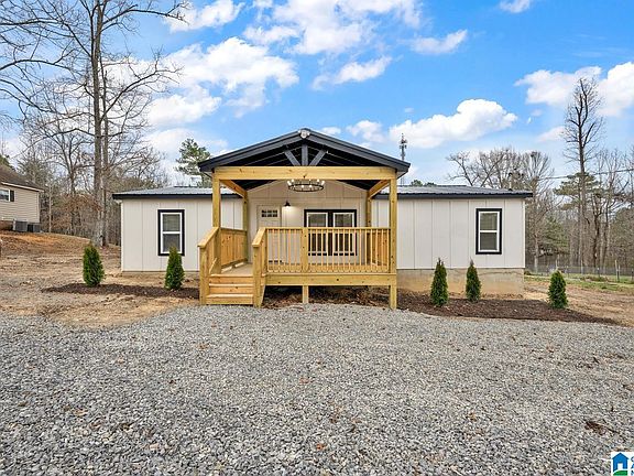 5th image of 340 Dogwood Dr