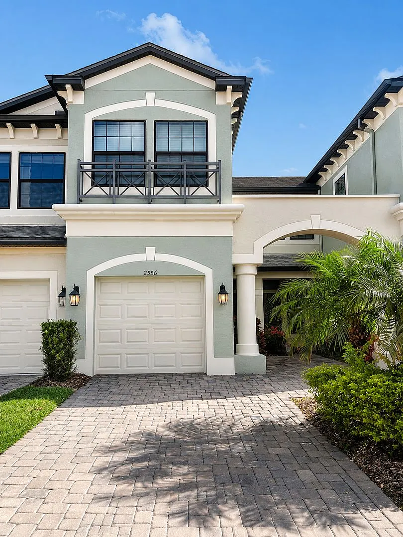 2556 Stapleford Place, Wesley Chapel, FL 33543 — Photo 1