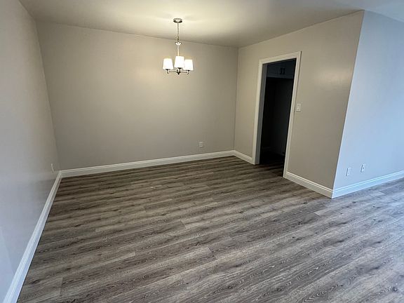 5th image of 1122 N Stoneman Ave #718-305