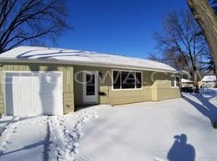 4230 F Ave NE, Cedar Rapids, IA 52402
