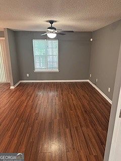 3rd image of 6213 Hickory Lane Cir
