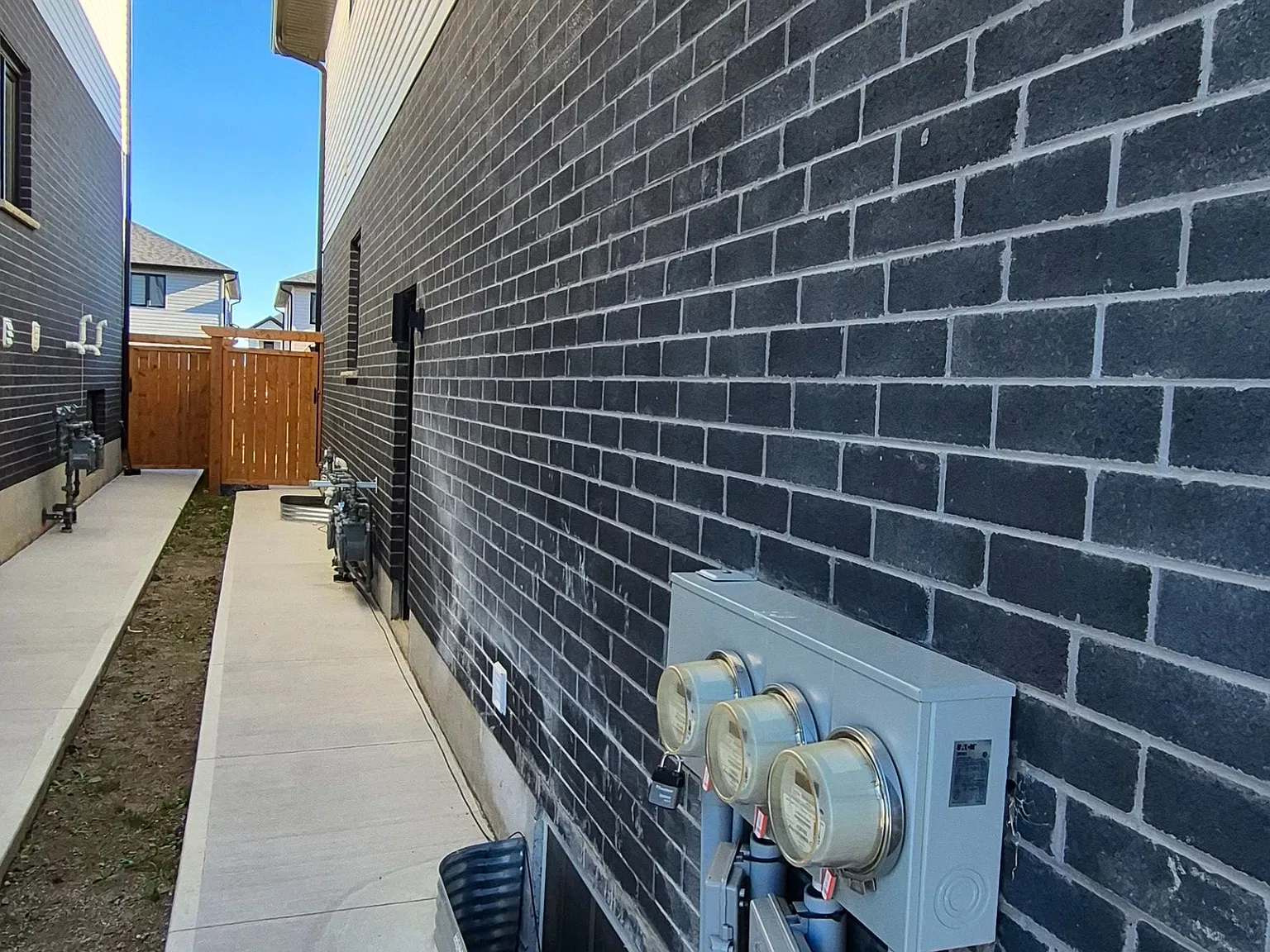 2 bed, $1,700 — Photo 2