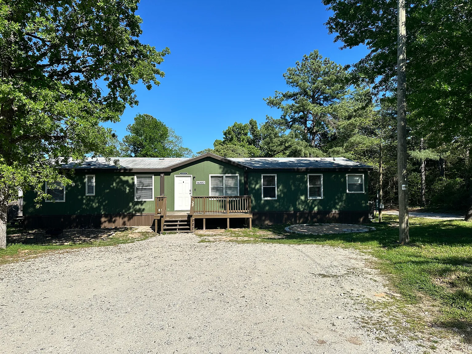 5 bed, 1848 sqft, $1,650 — Photo 2