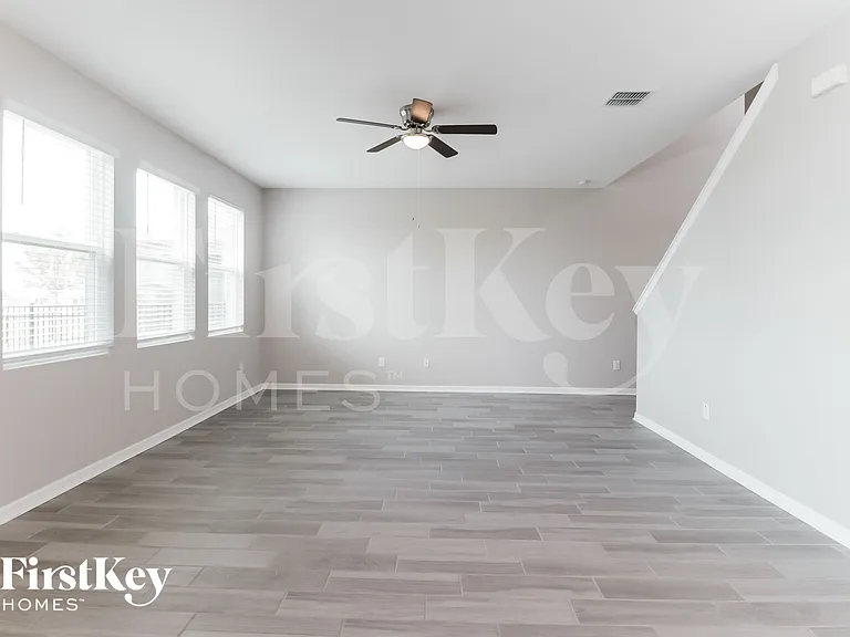 34088 White Fountain Ct — Photo 3