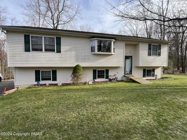 8741 W Nottingham Dr, Kunkletown, PA 18058