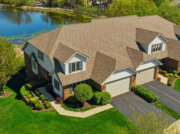 12198 Oxford Ct, Lemont, IL 60439