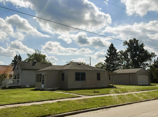 400 Birch St, Kingsford, MI 49802