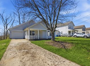 127 Blackburn St, Campbell, OH