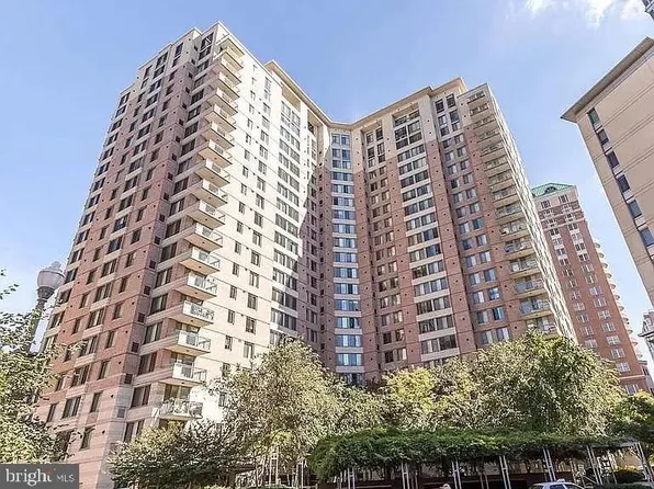 851 N Glebe Rd APT 1818, Arlington, VA 22203