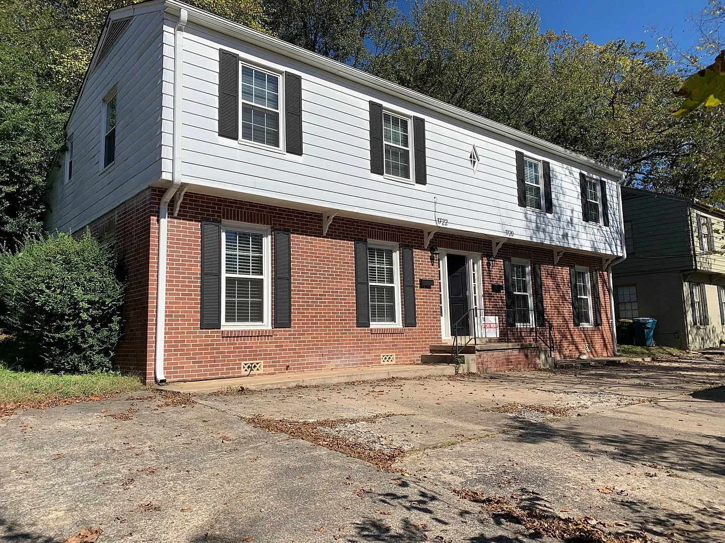 1720 Kavanaugh Blvd., Little Rock AR 72205 - Updated Heights 2br 1ba duplex — Photo 1