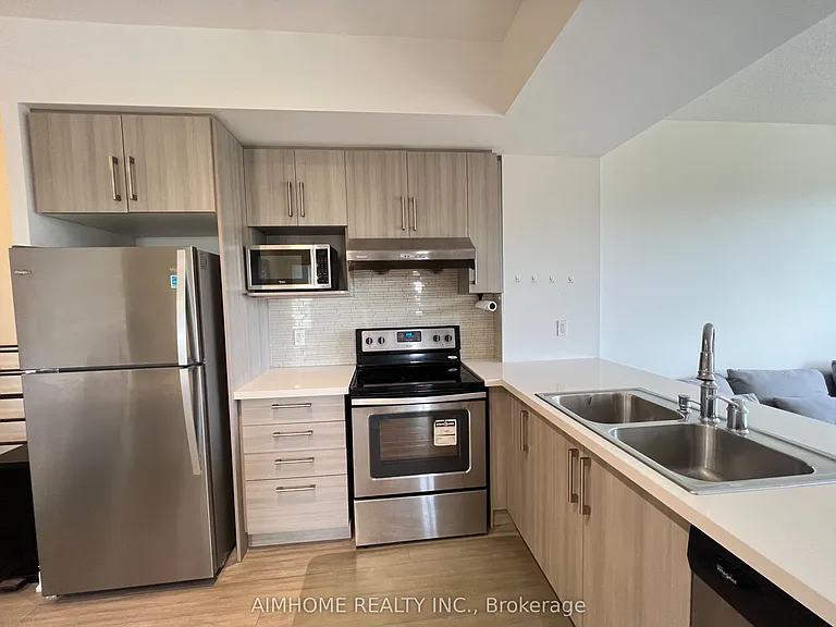 38 Cedarland Dr #608 — Photo 6