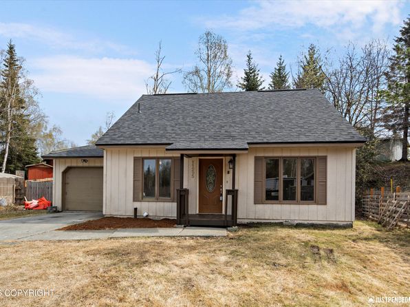 11295 Banff Springs Cir, Eagle River, AK 99577
