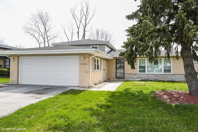 1st image of 17060 Evans Dr