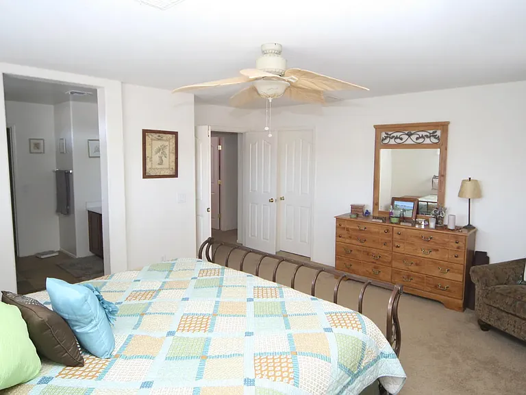 45179 W Sage Brush Dr — Photo 16